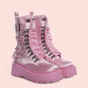 🩷DOLLSKILL SUGAR THRILLZ HOLY REVELATION COMBAT BOOTS